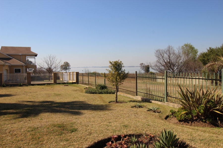 2 Bedroom Property for Sale in Deneysville Free State